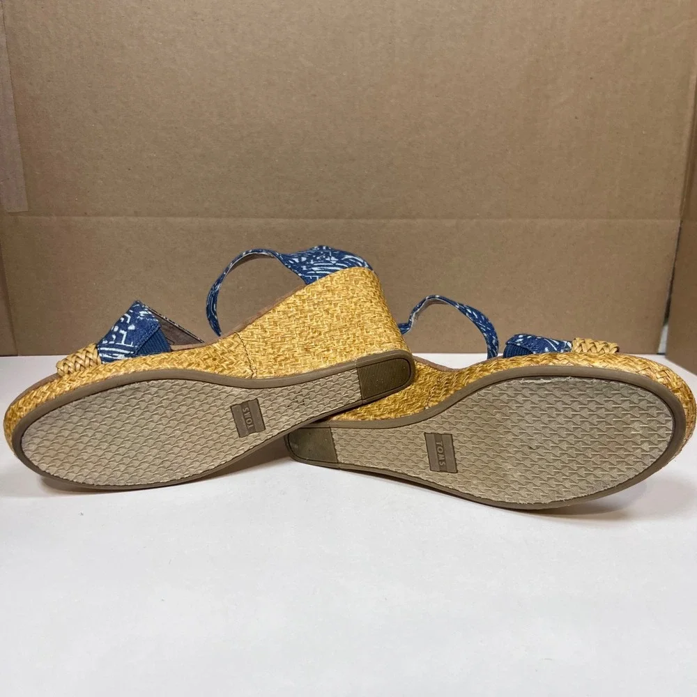TOMS Blue Geometric Print Woven Straw Wedge Sandals‎ Womens 9.5